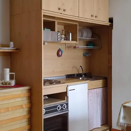 Apartment Rex 2 Carenno